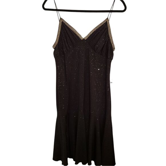 Eva Blue Dresses & Skirts - Eva Blue Juniors Black Sleeveless Gold Detail Sparkle Party Dress